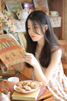 明星专题：詹雅雯
